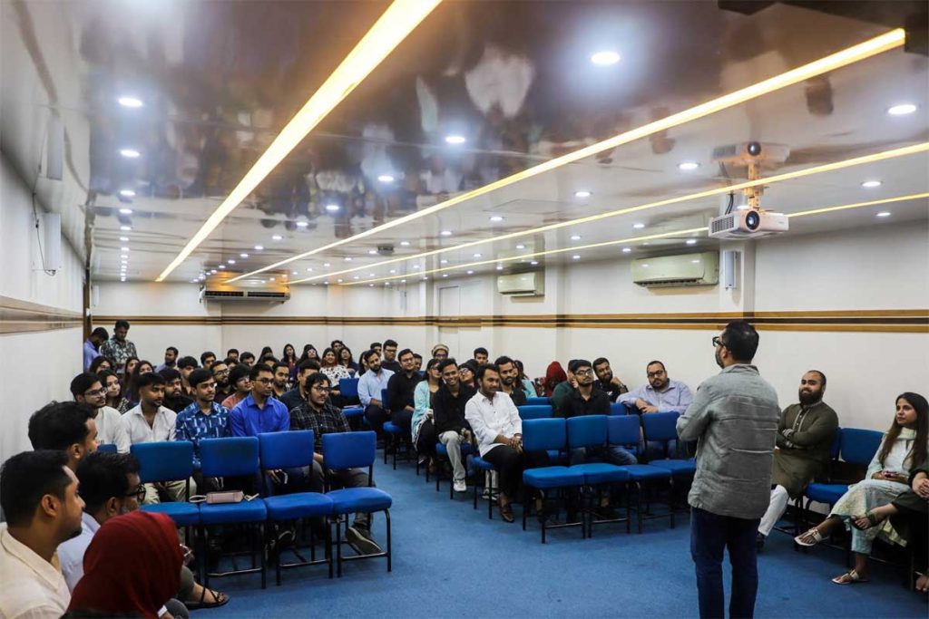 LLB (UWE Bristol) - best institute for llb course in dhaka bangladesh